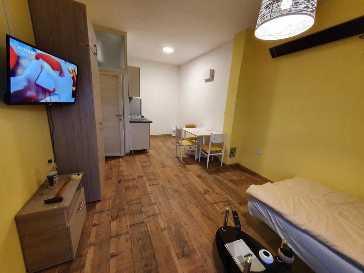Apartmani Sarti Banja Luka Exterior foto